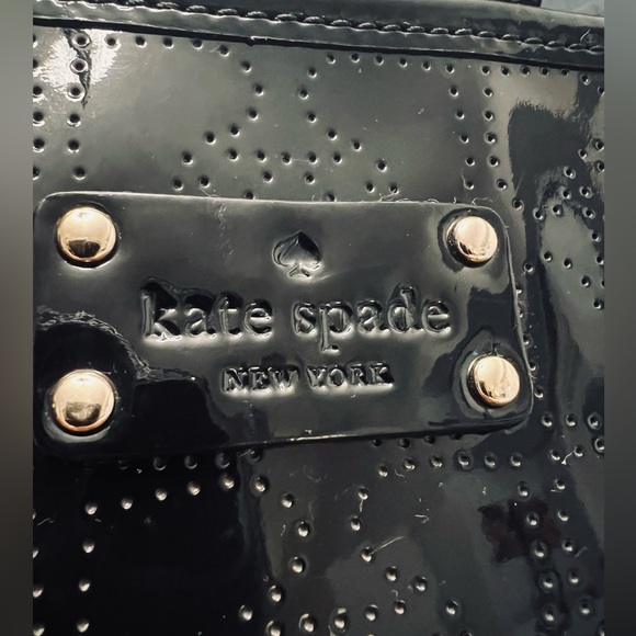 Kate Spade New York Tote perforated spade flower pattern Authentic - Picture 3 of 12